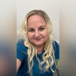 Meet your Posher, Kim